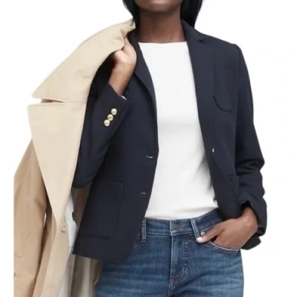 Banana Republic- Classic Fit Navy Blazer, Size 4
